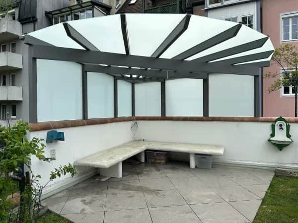 Stilvolle Balkonüberdachung im Bezirk Freistadt